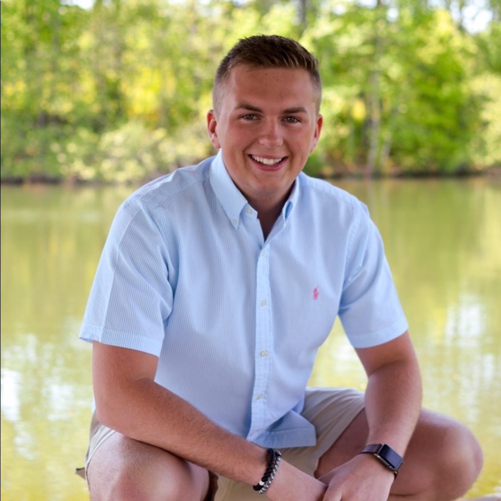 Meet your Posher, Ethan